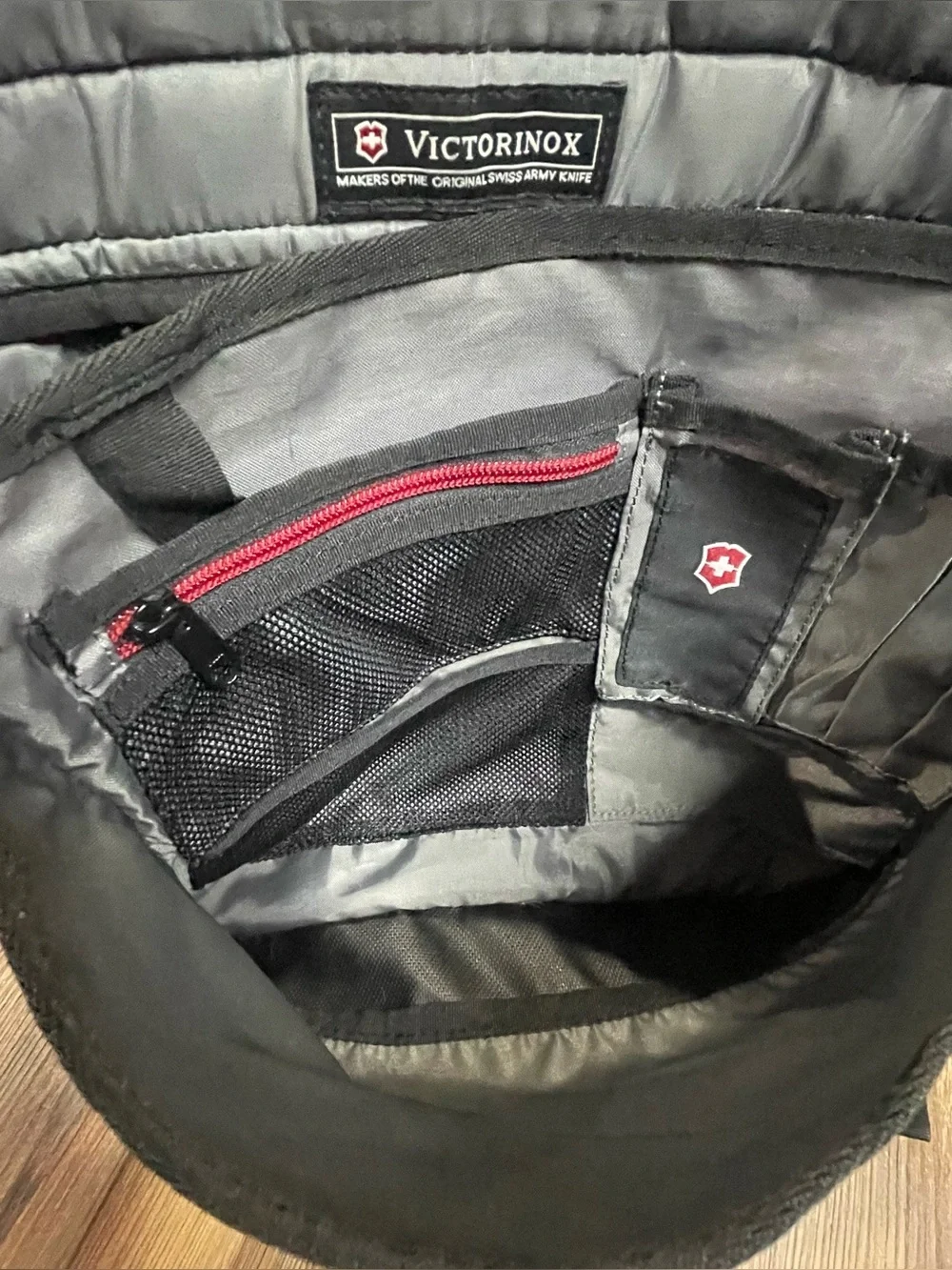 Victorinox Swiss Army Messenger Bag Blue Canvas School Office Commute Backpack